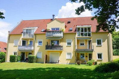 Es fehlen nur noch die MöbeL - 1-Zimmer-Wohnung mit Balkon in Eschenbach i.d. OPf.