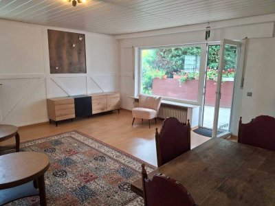 Erstbezug nach Sanierung mit Balkon und EBK: Stilvolle 2-Zimmer-Souterrain-Wohnung in Ober-Ramstadt