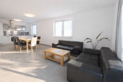 Bungalow Doppelhaushälfte mit 4 Schlafzimmern