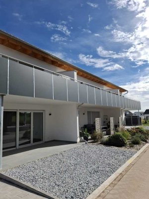Moderne 3-Zimmer Neubauwohnung mit Terrasse in Dombühl