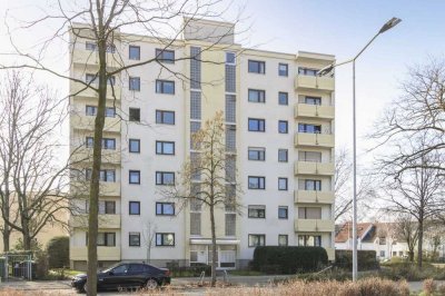 Sofort bezugsfrei: Sonnige 3-Zi.-ETW mit Loggia, Balkon, Küche und TG-Stellplatz