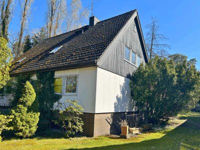 Geräumiges 5-Zimmer Einfamilienhaus mit Garage in Berlin-Kladow