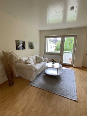 Gemütliche, möblierte 2-Zimmer-Wohnung Nähe Telekom, DHL, UN. Ideal für Pendler & Projekte