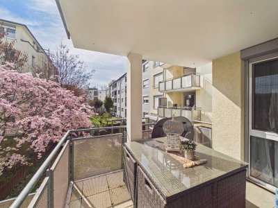 Bezugsfrei Okt.26 - Sonniger Balkon, Aufzug, Neuwertige Einbauküche Inklusive!