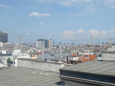 Wunderschöne Dachmaisonett mit Terrasse und traumhaftem WIENBLICK - bei der Laudongasse gelegen!