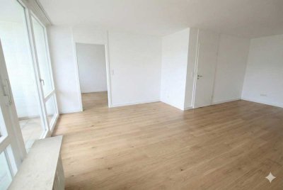 Frisch modernisiert! 2,5-Zimmer-Wohnung mit Balkon & Tiefgarage in der Stadtmitte