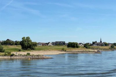 Gepflegte 2-Zimmer Wohnung mit Terasse in Rheinnähe in Düsseldorf-Volmerswerth