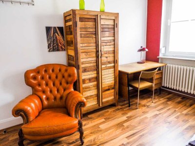 Your temporary business home – Comfortable room