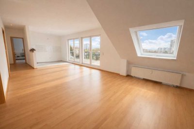 3-Zimmer DG-Wohnung mit Balkon und Garage
