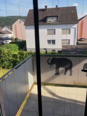 Helle 3-ZKB-Wohnung mit Balkon und Stellplatz in Trier-Pfalzel