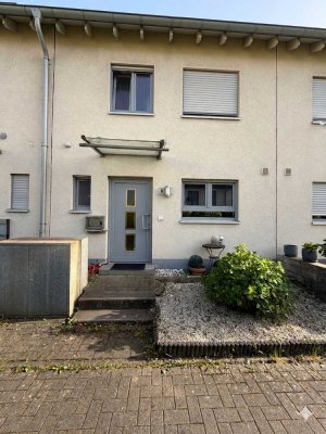 Modernes & familienfreundliches Reihenmittelhaus in Köln-Porz