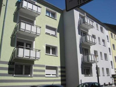 Verführerisch bequem: zentral gelegene 2,5-Zimmer im EG