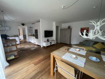 Moderne Souterrainwohnung mit 40 m² Terrasse und All-Inclusive-Miete in Weiherfeld-Dammerstock