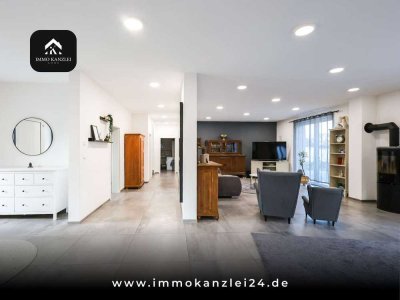 Exklusives Einfamilienhaus mit Pool, Garten und Doppelgarage in Neuried-Altenheim