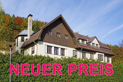 Großzügige 6-Zimmer-Wohnung im charmanten „Adlerhof“ - inkl. Eigengarten und Stellplatz