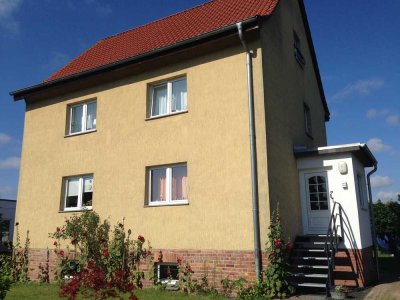 Einfamilienhaus mit Einliegerwohnung in der Obstbausiedlung (provisionsfrei)