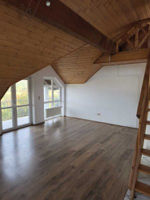 Maisonette Dachgeschoss Wohnung mit 81 m² in Gebhardshain