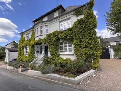 Traumhafte 2-Zimmerwohnung mit Terrasse und Stellplatz in ruhiger Ortslage