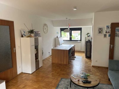 3-Zimmer-Dachgeschosswohnung am Isarhochufer, München
