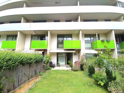 Stadt &amp; Natur gewünscht? Niedrigenergiehaus mit Garten, Balkon und Loggia! 3 Zimmer, Klimaanlage! Nähe U1 Kagraner Platz!