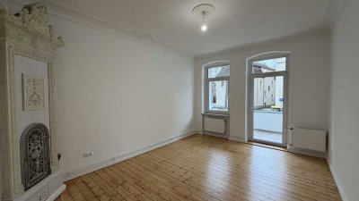 Erstbezug nach Sanierung: 3-Zi.-Altbau-Wohnung mit Balkon im EG in Braunschweig