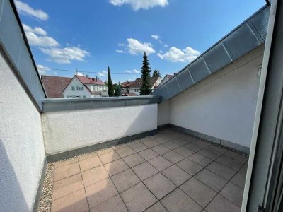 Gepflegte 3-Raum-DG-Wohnung mit Balkon und Einbauküche in Filderstadt