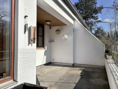 Bezugsfreie 4-Zi.-Maisonett-Wohnung mit Balkonen und PKW-Stellplätzen in Berlin-Kladow