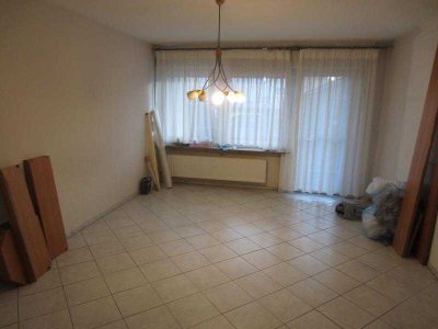 Schorndorf schöne 3 Zi WHG mit Balkon 73qm, Stellplatz, ruhige zentrale Lage