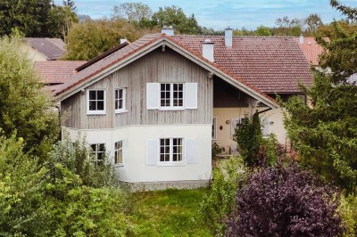 FAMILIENIDYLL IN PANORAMALAGE! Einfamilienhaus mit herrlichem Garten