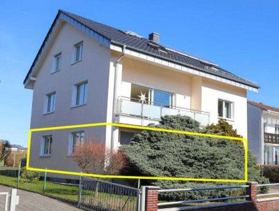 Helle und gepflegte 2,5 Zimmer-Wohnung mit Balkon in ruhiger Lage