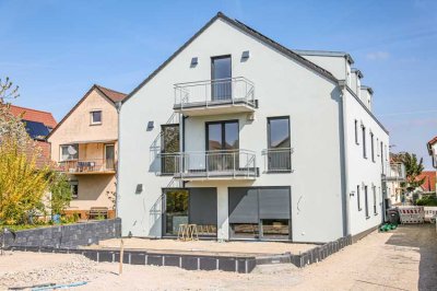 kurzfristig einziehen? Neubau-Erstbezug, bestes Raumklima. 2-4 Zimmer. Option Garage & Wallbox