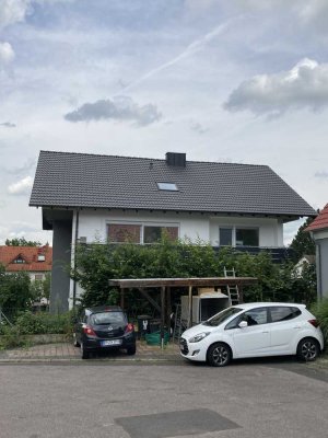 Kompaktes Appartment mit Einbauküche teilmöbiliert