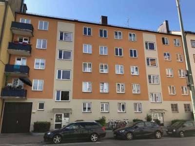 Zentrale Lage - toller Balkon - gute Aufteilung - City-Galerie-Nähe