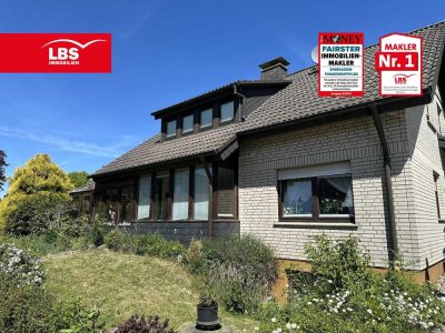 Erdgeschosswohnung mit Wintergarten im 2-Familienhaus- ruhige Wohnlage
