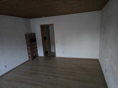 1,5-Zimmer Wohnung in Wiesental mit Stellplatz