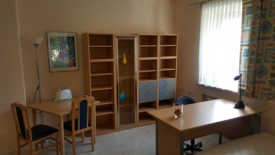 vollmöblierte Wohnung in ruhiger Zentrumsnähe