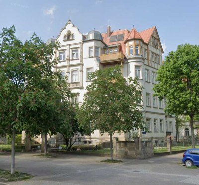 ++ Denkmalperle im Herzen von Striesen ++ 3 Balkone++