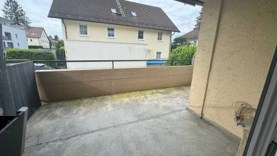 Exklusive 3-Raum-Hochparterre-Wohnung mit Balkon in München Laim