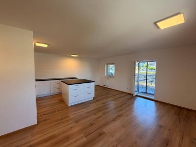 3-Zimmer-Wohnung nahe Ried/ FACC | 2 Bäder | 2 Parkplätze | großer Balkon