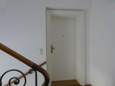 Ruhige und helle 2-Zi.-Altbauwohnung, Mü.-Haidhausen, Franzosenviertel