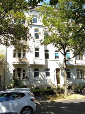 Vorderer Westen 4 Zimmer-Wohnung in Jugendstil-Altbau - "Erstbezug nach Teilsanierung"