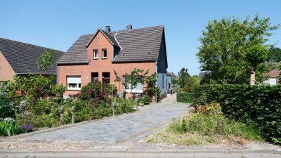 Gutgelegene Doppelhaushälfte am Wald in Donsbrüggen