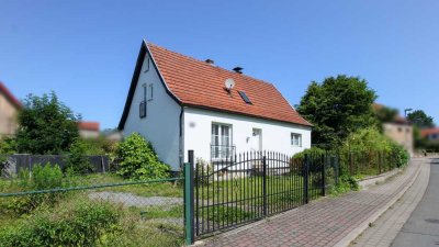 RESERVIERT: Gemütliches Einfamilienhaus auf großem Grundstück in der Thüringer Rhön