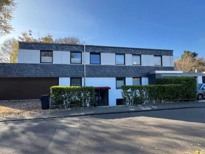 Erstbezug nach Sanierung: helle und großzügige 3-Zimmer-Wohnung mit sonnigem Balkon