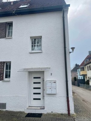Ruhig und zentral gelegene 3 Zimmer Wohnung mit Garten & Terasse