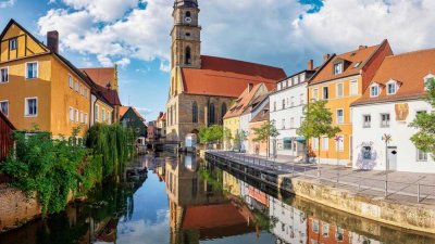 Exklusive, modernisierte 1,5-Zimmer-Wohnung mit Balkon und Einbauküche in Amberg