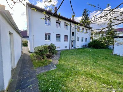 schöne Dachgeschosswohnung 
im 2. OG mit Garage und Gartenmitbenutzung 
in Nürnberg-Großreuth