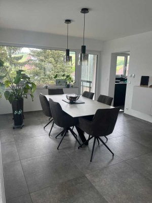 Modernisierte 4-Zimmer EG-Wohnung mit schöner Terrasse in guter Wohnlage in HN-Ost