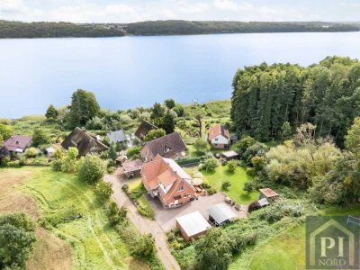 Exklusiv saniertes Einfamilienhaus mit Seeblick – Traumhafte Waldrandlage am Ratzeburger See!