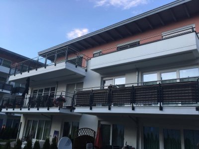 Sehr schöne 3 Zimmer Wohnung mit Terrasse